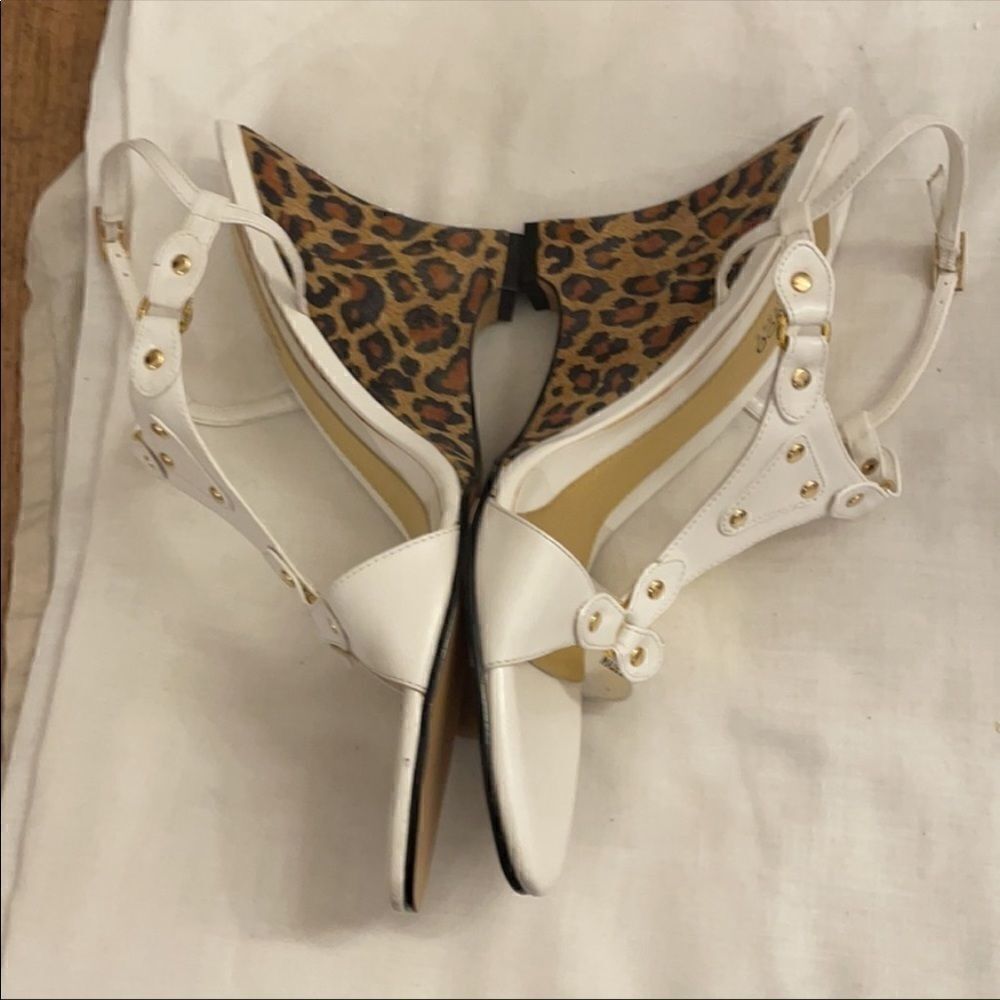 FRESCO BY PIERRE WHITE WITH GOLD STUDS, LEOPARD WEDGE SANDALS. NEW - Picture 1 of 9